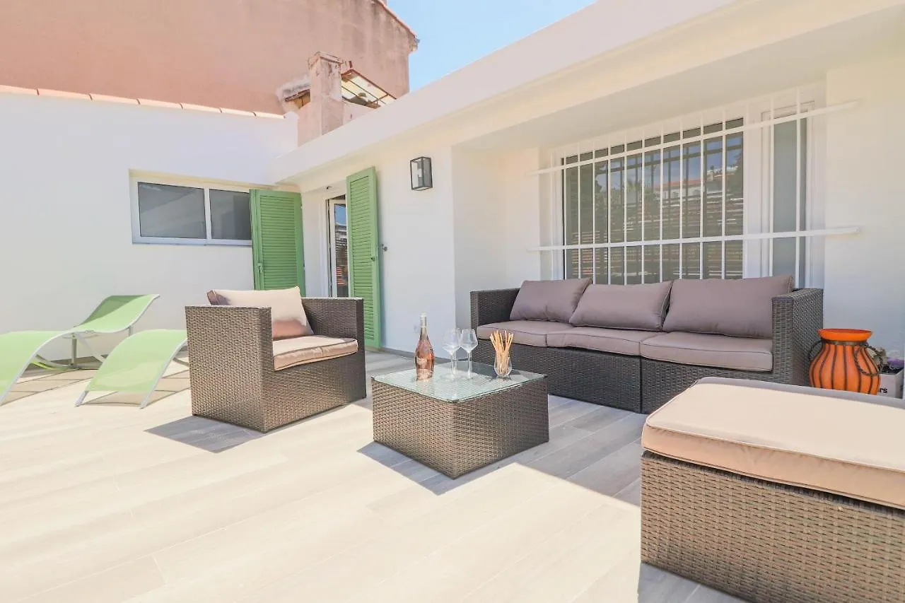 Meynadier Renovated Designer Apartment With Rooftop In Cannes 0*,  France