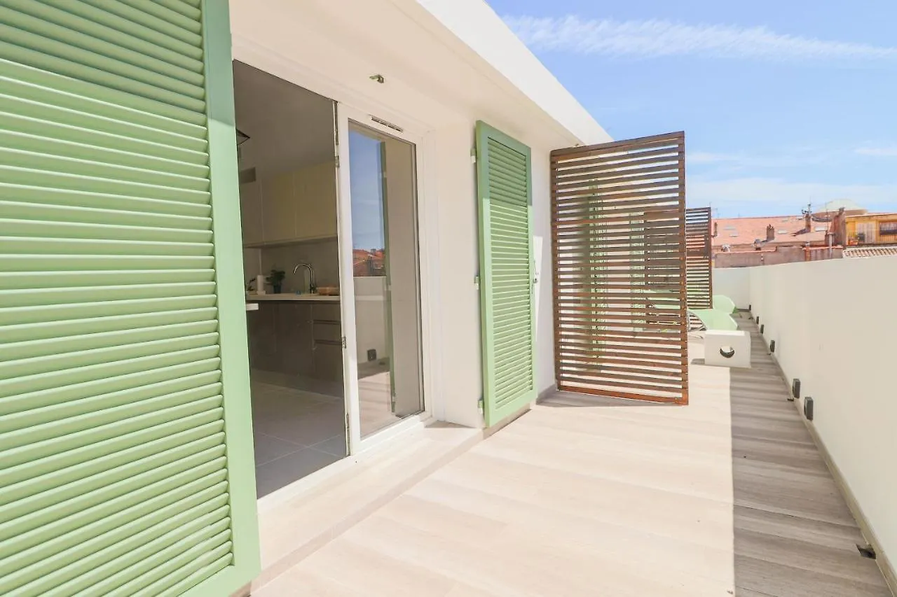 Meynadier Renovated Designer Apartment With Rooftop In Cannes 0*,
